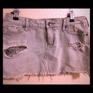 Quite the cutie mini skirt